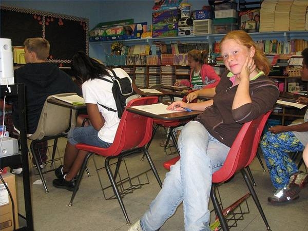 decorate thgrade math classroom 800x800