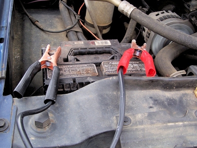 How To Use A Truck With A 12 Volt System To Jump Start A 24 Volt Military Truck