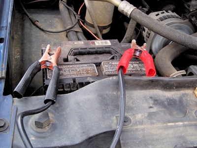 How To Jump Start A Hybrid Car It Still Runs