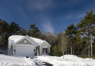 Vinyl Siding Ideas for a Small Ranch | eHow