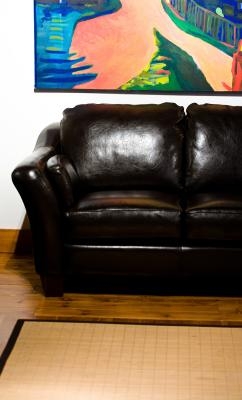 How To Clean Vinyl Furniture Homesteady How To Clean Vinyl Furniture Homesteady