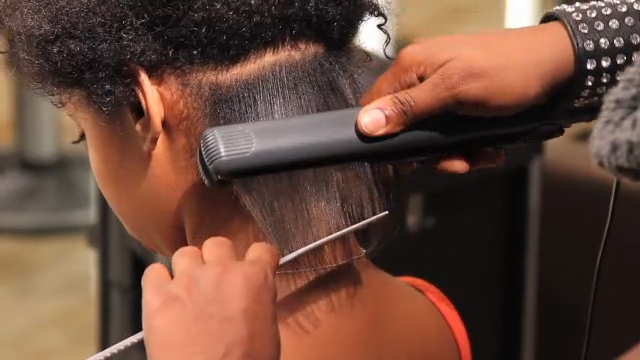Video: How to Make Curly Hair Straight Without ...