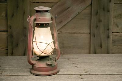 Value of Oil Lamps eHow