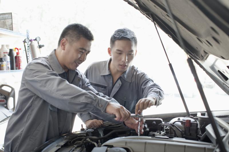 Signs Of A Blown Head Gasket >> Symptoms of a Blown Head Gasket | It Still Runs | Your ... Signs Of A Blown Head Gasket >> Symptoms of a Blown Head Gasket | It Still Runs | Your ...