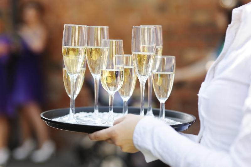 Las vegas casino cocktail waitress salary