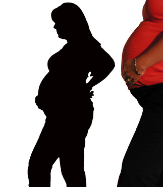many reasons, pain, the navel, pregnancy