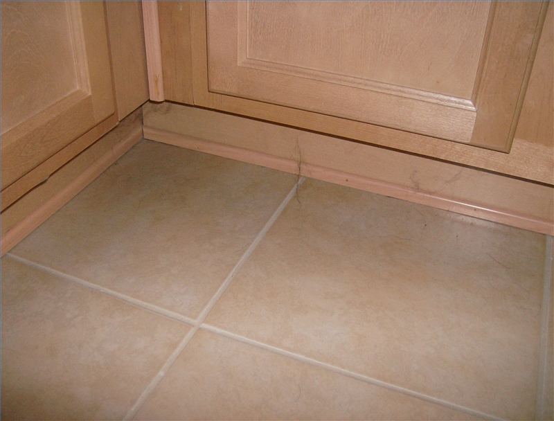 How To Replace Kitchen Cabinet Base Molding